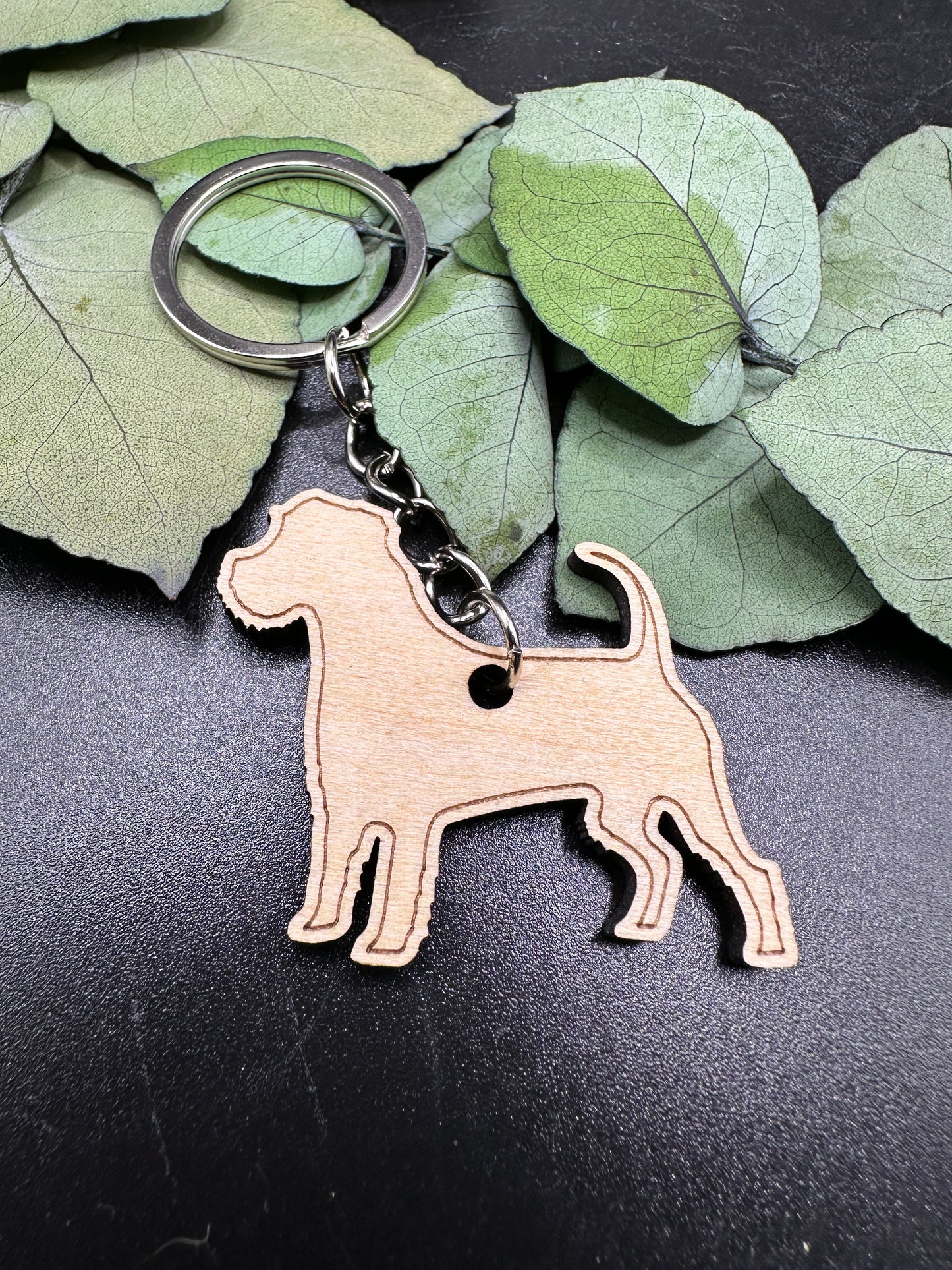 Terrier-Schlüsselanhänger aus Holz