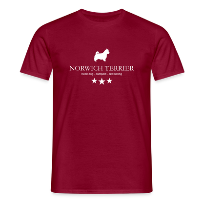 Norwich Terrier - Keen dog, compact and strong... | Männer T-Shirt - Ziegelrot