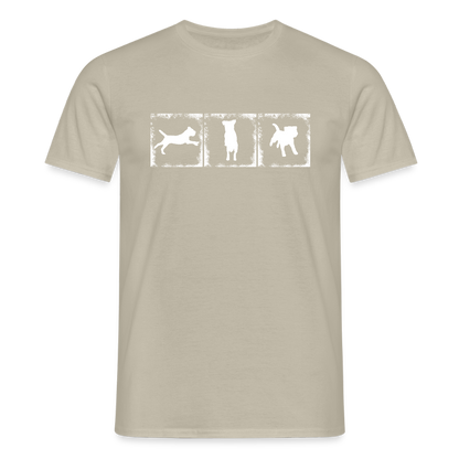 Border Terrier in action | Männer T-Shirt - Sandbeige